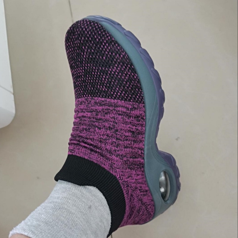 Sepatu Dansa Wanita 36~40 Sepatu Pada Baru Sepatu Cewek Olahraga Cantik Siswa Yang Antiselip Tanpa Tali 032