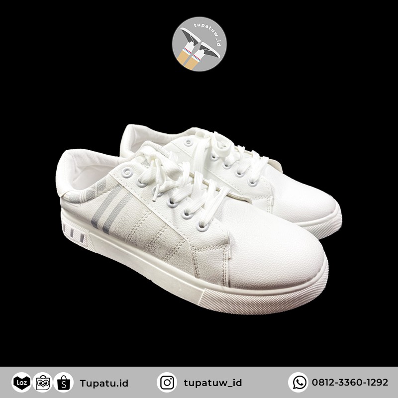 Sepatu Pria Casual Kerja Sepatu Import Santai / Sepatu Fashion