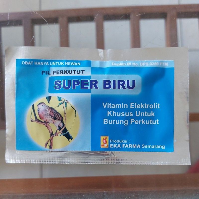 Super Biru Pil Perkutut Vitamin Elektrolit 1 sachet isi 12 pil