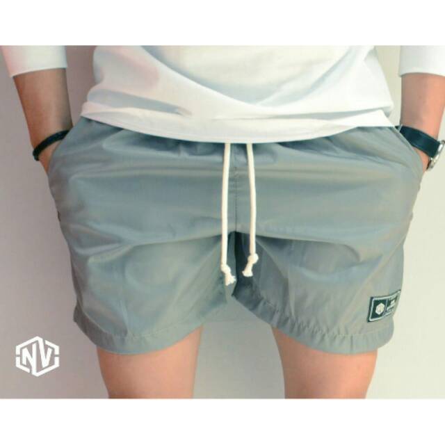 ABU ABU - Celana Pendek Celana Santai Noir Vetement