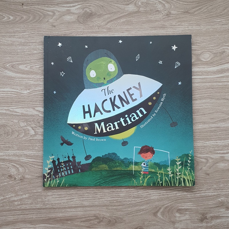 Buku Cerita Import - The Hackney Martian