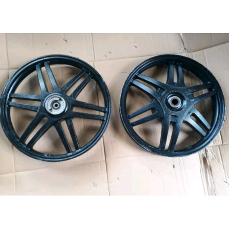 Velg racing suzuki Spin 2008