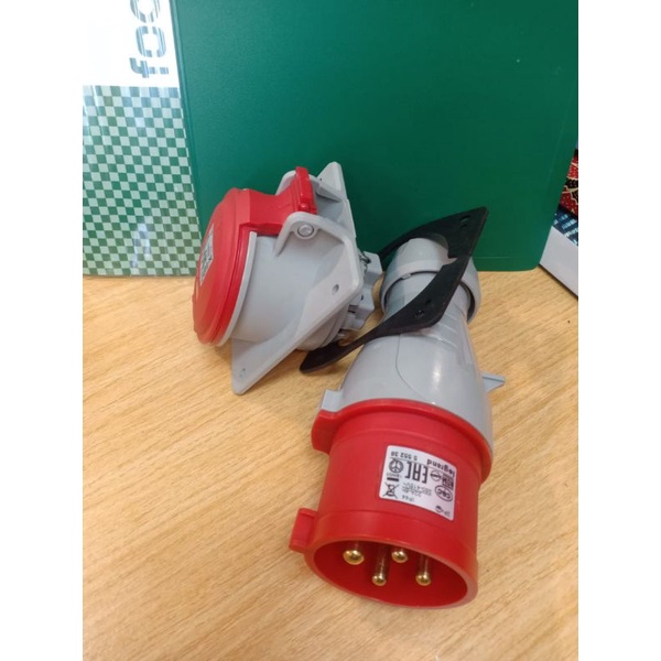 LEGRAND PANEL MOUNTING 16A 4PIN 3P+E 1SET STOP KONTAK SOCKET LEGRAND 3phase