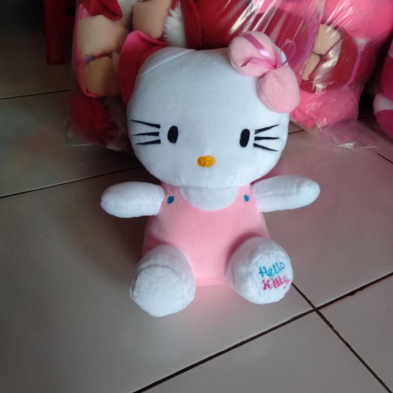 BONEKA HELO KITTY SIZE M [30CM]