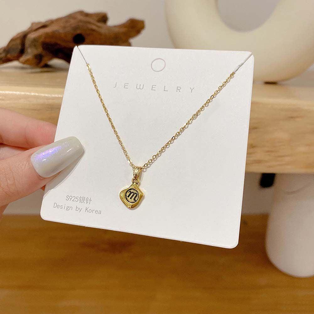 Needway  Irregular Metal Necklace Simple Female Chokers Clavicle Chain Women Cute Korean Alloy Temperament Girls Fashion Jewelry/Multicolor