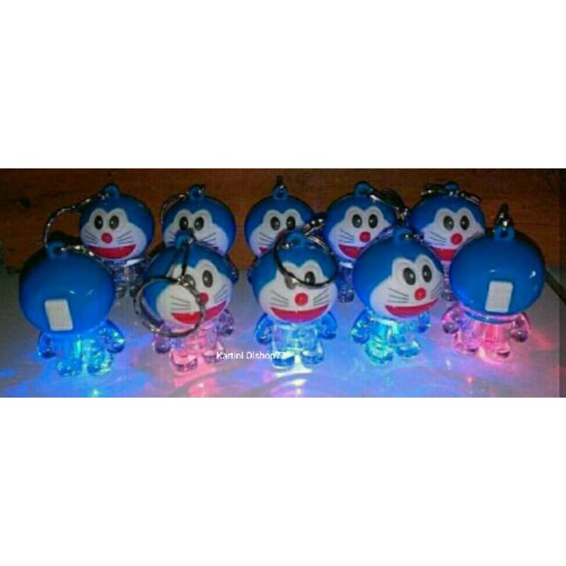 Gantungan kunci LED DORAEMON// Gantungan karakter lucu