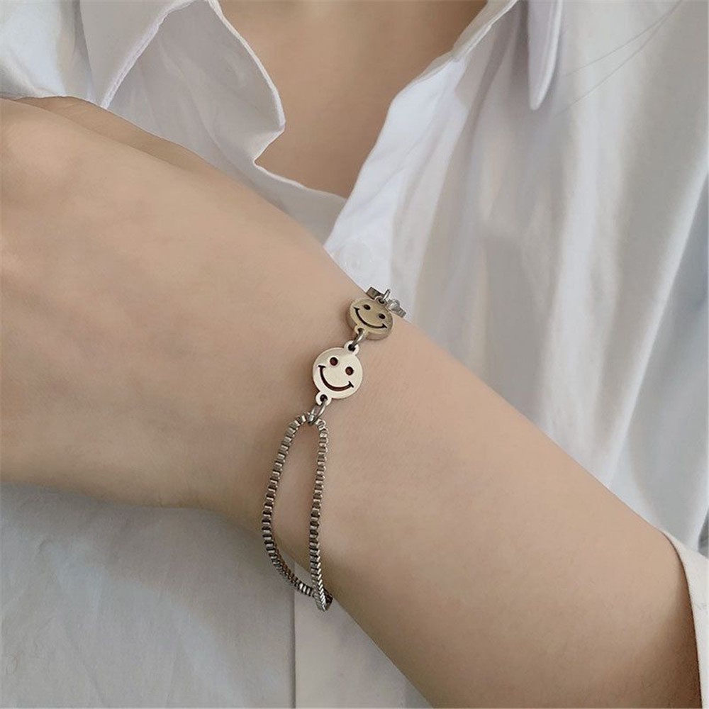 【COD Tangding】Smile Face Hip Hop Titanium Personality Bracelet New Fashion Cool Girl