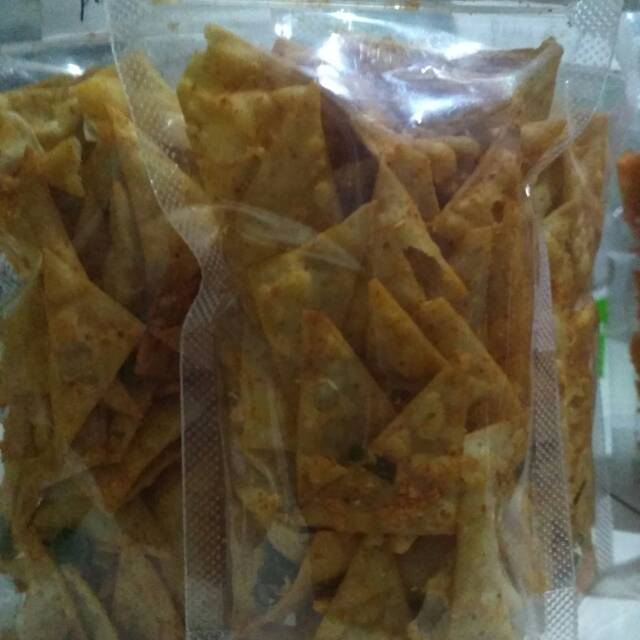 

Kripik pangsit Aneka rasa+daun jeruk 50gram