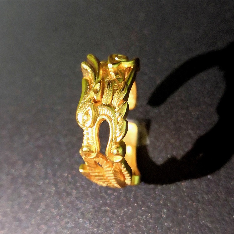 Cincin Model Terbuka Desain Naga Warna Emas Gaya Korea Untuk Pria