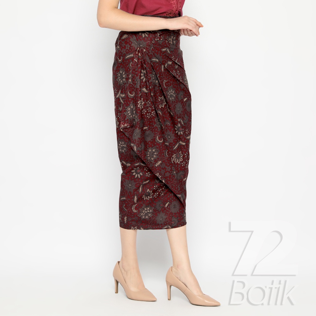 ROK BATIK SPAN Skirt Lilit Kebaya Instan Modern Wanita Motif Kembang Merah 722992 Cap 72 - Rok Batik Lilit Bawahan Skirt Kamen Kebaya Songket Batik Panjang Plisket Span Instan Jadi Bali Lembaran Premium Modern Untuk Wanita Kondangan