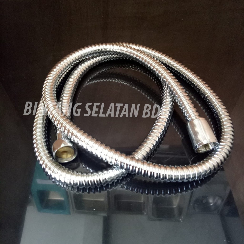 Metal shower Flexible hose/ SELANG SHOWER 1.3 METER