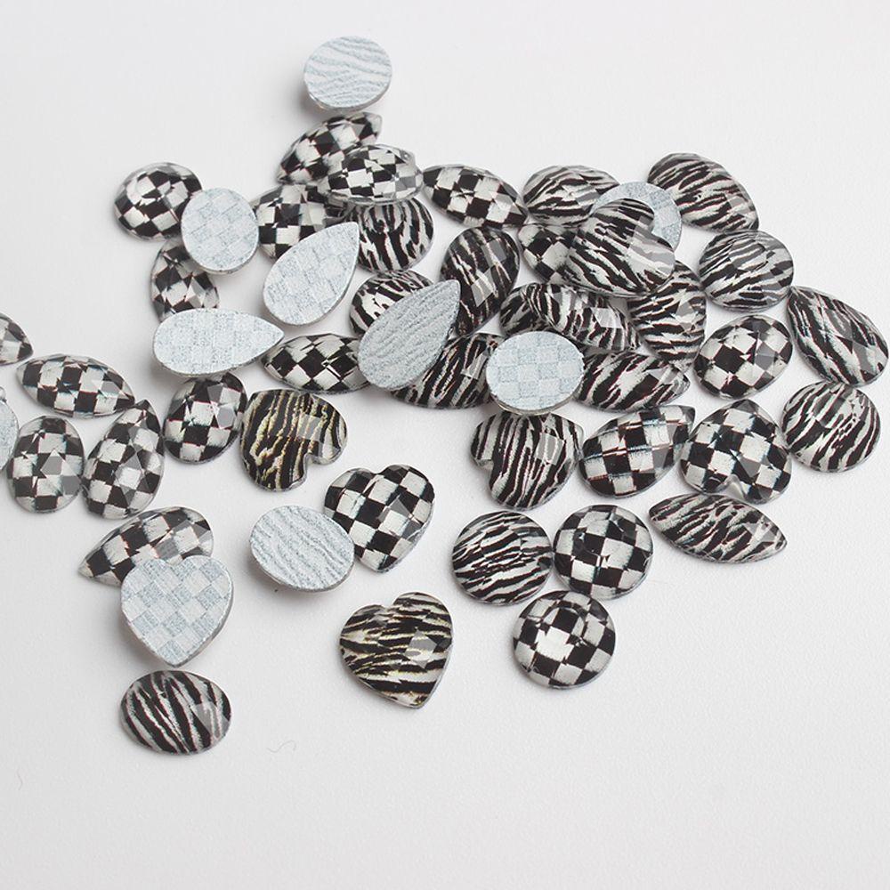 Mxbeauty 3D Dekorasi Nail Art Resin Fashion Kotak-Kotak Wanita Cinta Hati Oval Bulat Jepang Manicure Aksesoris