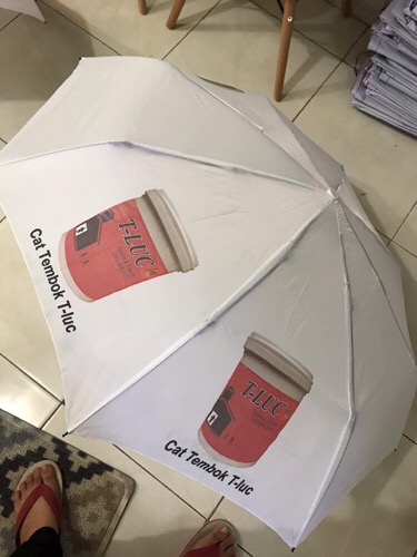 Payung Custom , Payung Lipat 3 . Payung Cantik . Payung Kemasan Cantik . Payung Lipat Mini . 50pcs