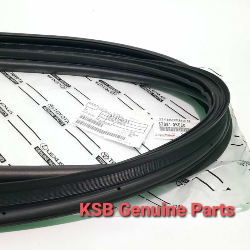 Karet Body Pintu Bagasi Belakang Toyota Innova Inova Original Asli