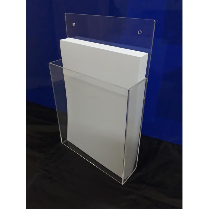 

Acrylic Display Brosur A4 ,Tempat Brosur Akrilik Gantung.