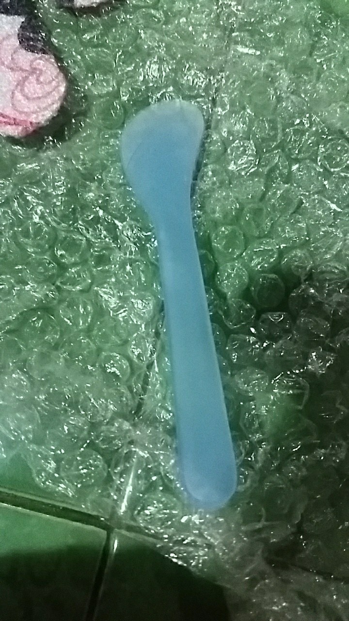 Spatula/sendok Masker