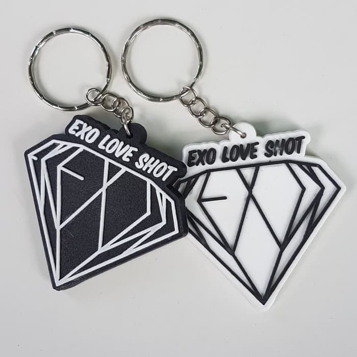 EXO LOVE SHOT GANTUNGAN KUNCI KPOP KEYCHAIN EXO