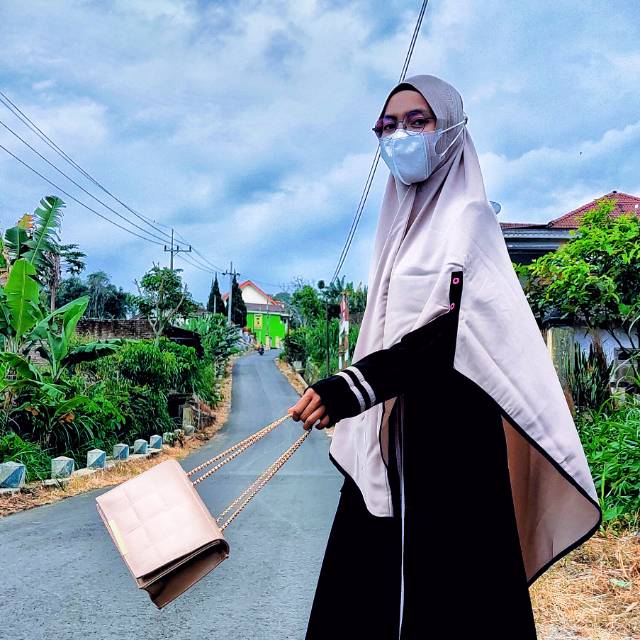 viviasalmaazzahro_1720