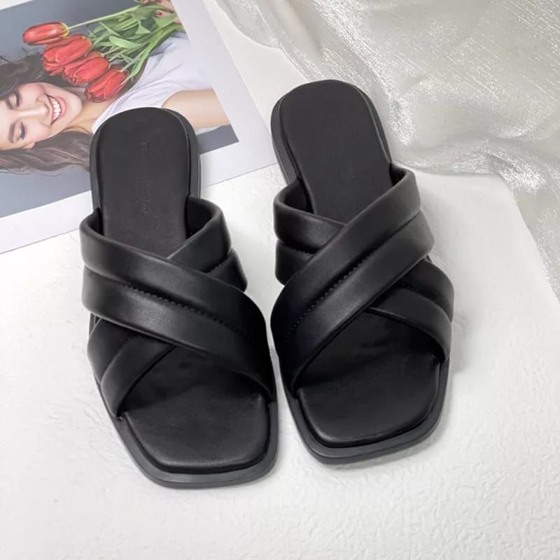 SANDAL FLATPROM WANITA SILANG VIRAL BUSA TEBAL SOL NON SLIP ANTI LICIN