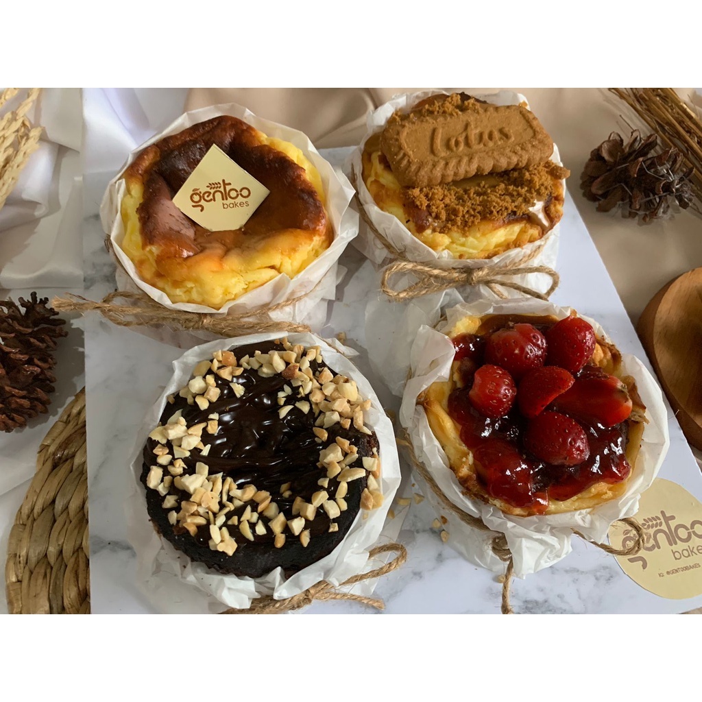 

Burnt Cheesecake Hampers / Hampers Cake / Hampers / Hadiah Eid Mubarak / Lebaran / Birthday / Imlek
