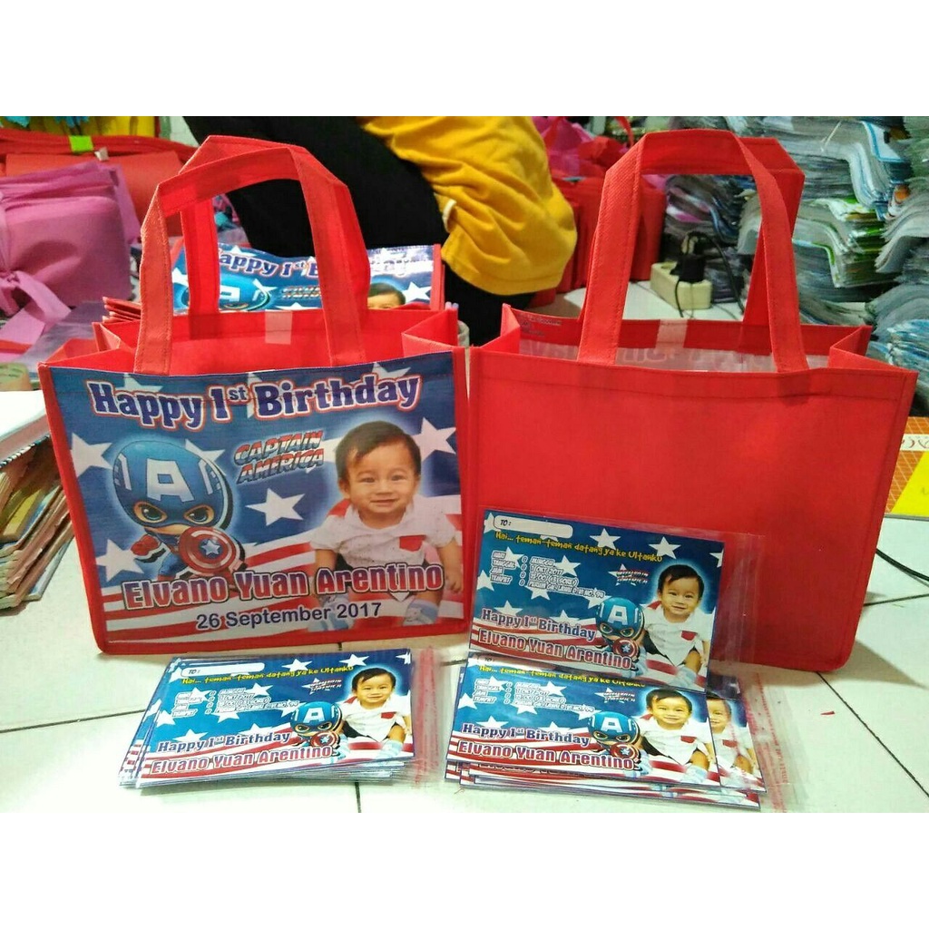 

Tas Ultah Murah Mewah / Tas Ulang Tahun Anak / Tas Ultah Anak Custom / Tas Ultah Custom / Tas Ultah Anak / Tas Ultah Goodie bag / Tas Ultah Anak / Tas Goodiebag Spunbond / Bahan Halus Pengerjaan Cepat Custom
