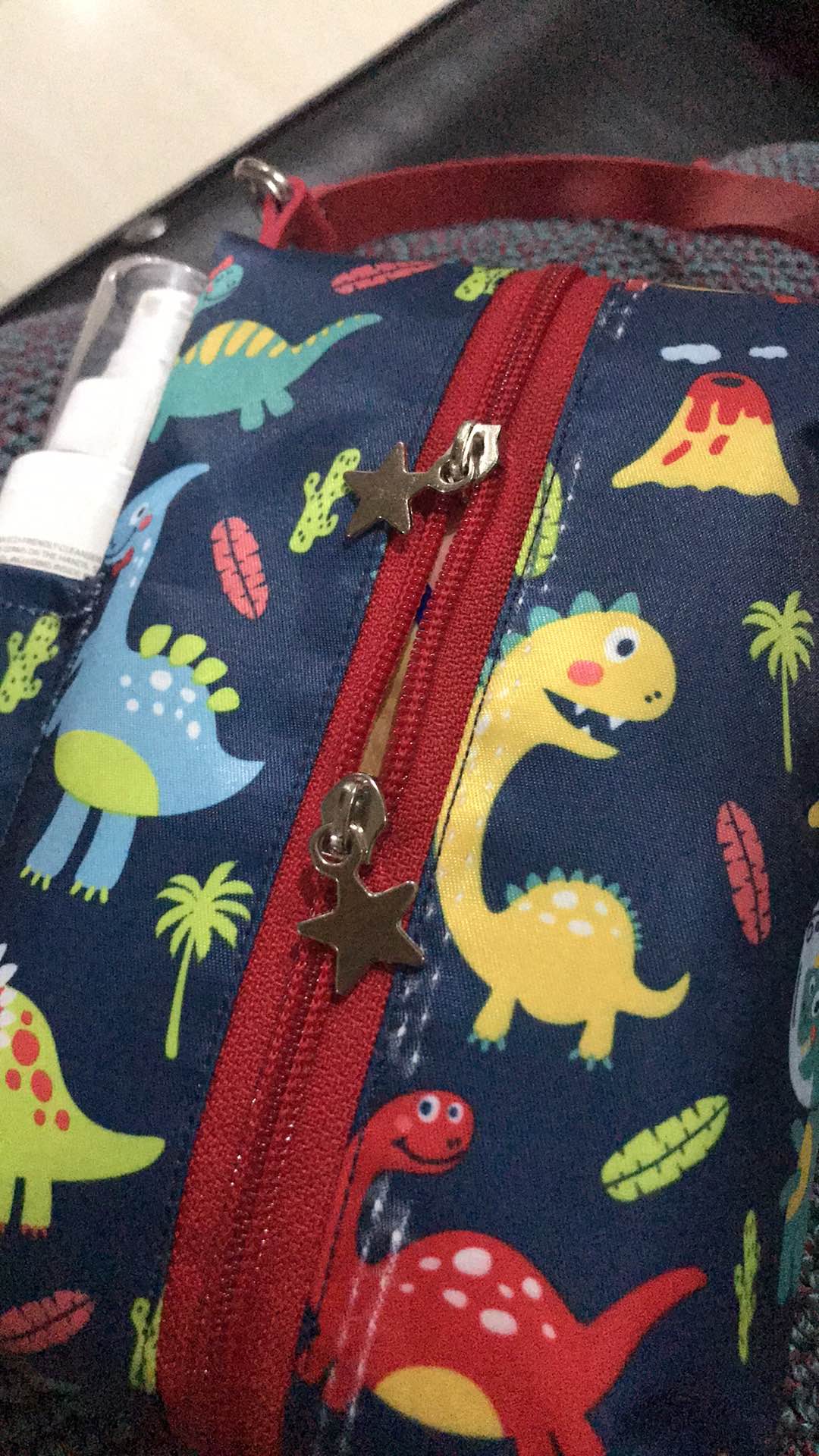 2 In 1 & 3 In 1 Tissue Cover / Tempat Tisu Kering, Basah, & Hand Sanitizer (motif Dino)