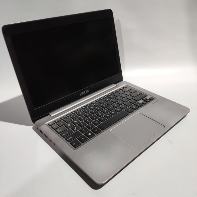 laptop ultrabook super tipis asus ZenBook ux310uq - core i5 6200u ram 8gb ssd 256gb dual vga Nvidia