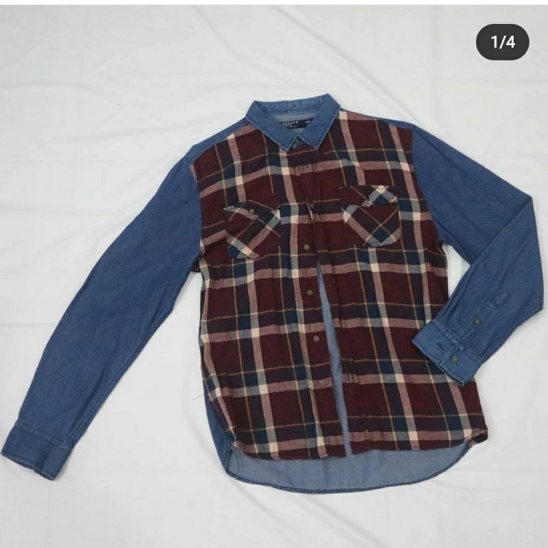 Kemeja denim giordano
