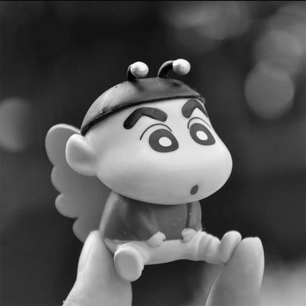 QUINTON Crayon Shin-Chan Butterfly 6pcs Mainan Model Buaya Shinnosuke