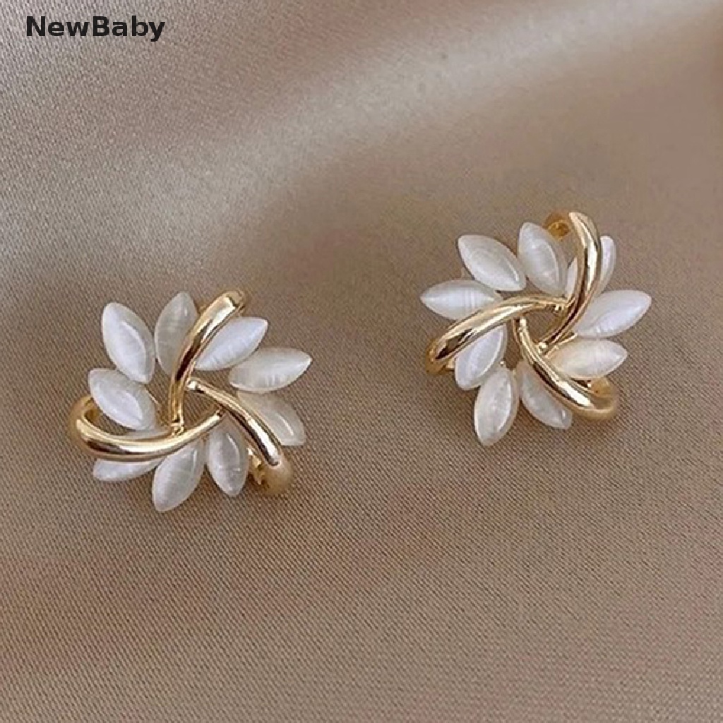 NewBaby Elegant and Exquisite Opal Petal Circle Stud Earrings For Woman ID