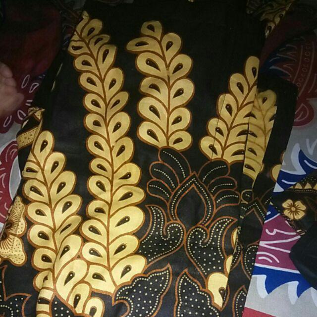 Kemeja Batik Kerja Big Size Jumbo Size Fit Xxl Ld 115 Warna Hitam Putih Casual Formal Kondangan