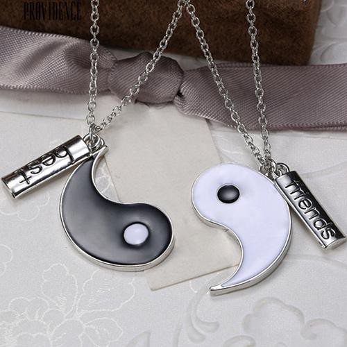 2 Pcs / Set Sahabat Tai Chi Yin Yang Diukir Bar Pendant Split Kalung Hadiah