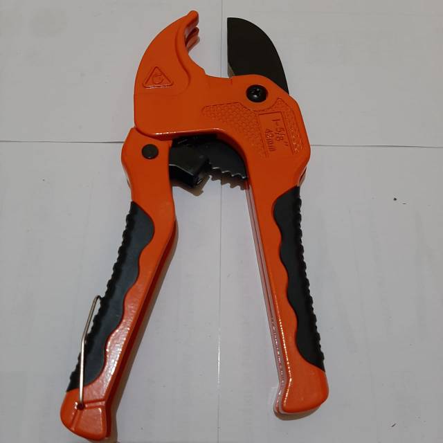 Tang potong pipa paralon/Gunting potong pipa paralon