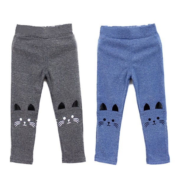  Celana  Legging Panjang dengan Bahan Elastis dan Gambar  