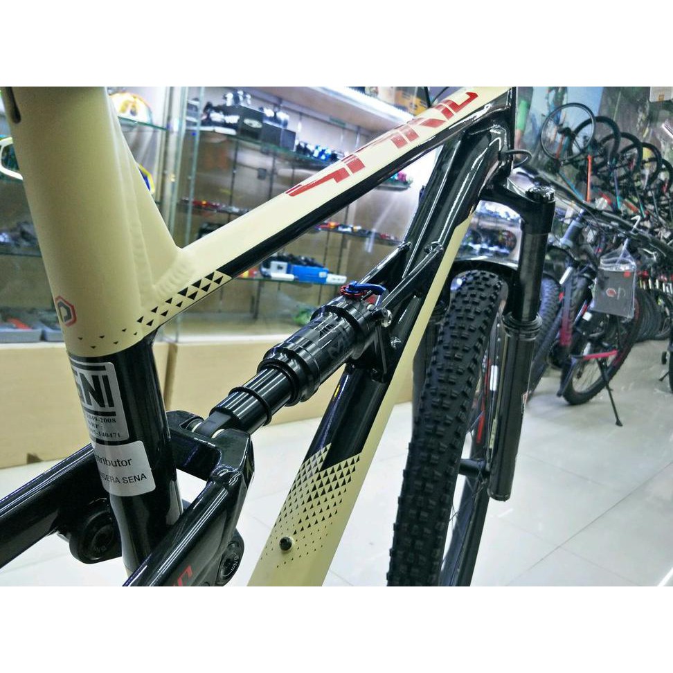 polygon siskiu d7 new colour