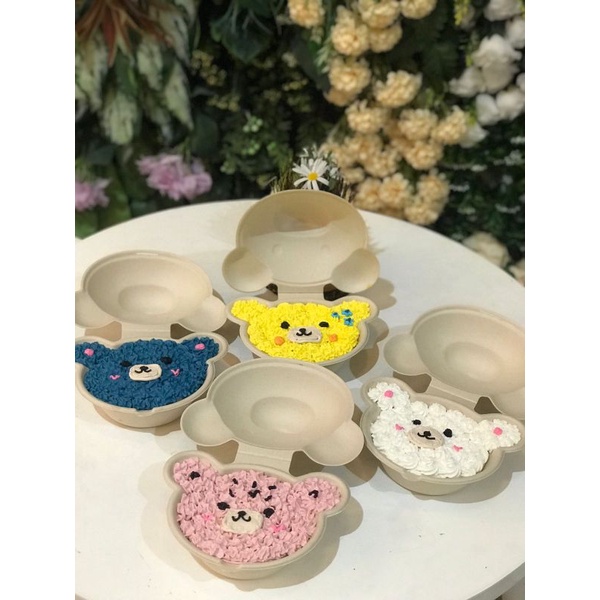 

Lunchbox Teddy bear korean cake beruang cake beruang dengan variant rasa bebas custome