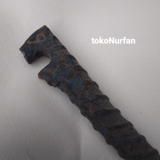 Jual Alat Pertukangan Plester Besi Ukuran 8