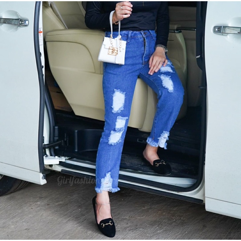 BEFAST - ZFS OOTD Wanita Jeans YAMANE / FOLKY BOYFRIEND RIPPED JEANS / Celana Panjang Denim / Jean Kekiniaan Remaja Wanita / Celana Jeans Robek Robek / Trendy / OOTD Ala Style Korean