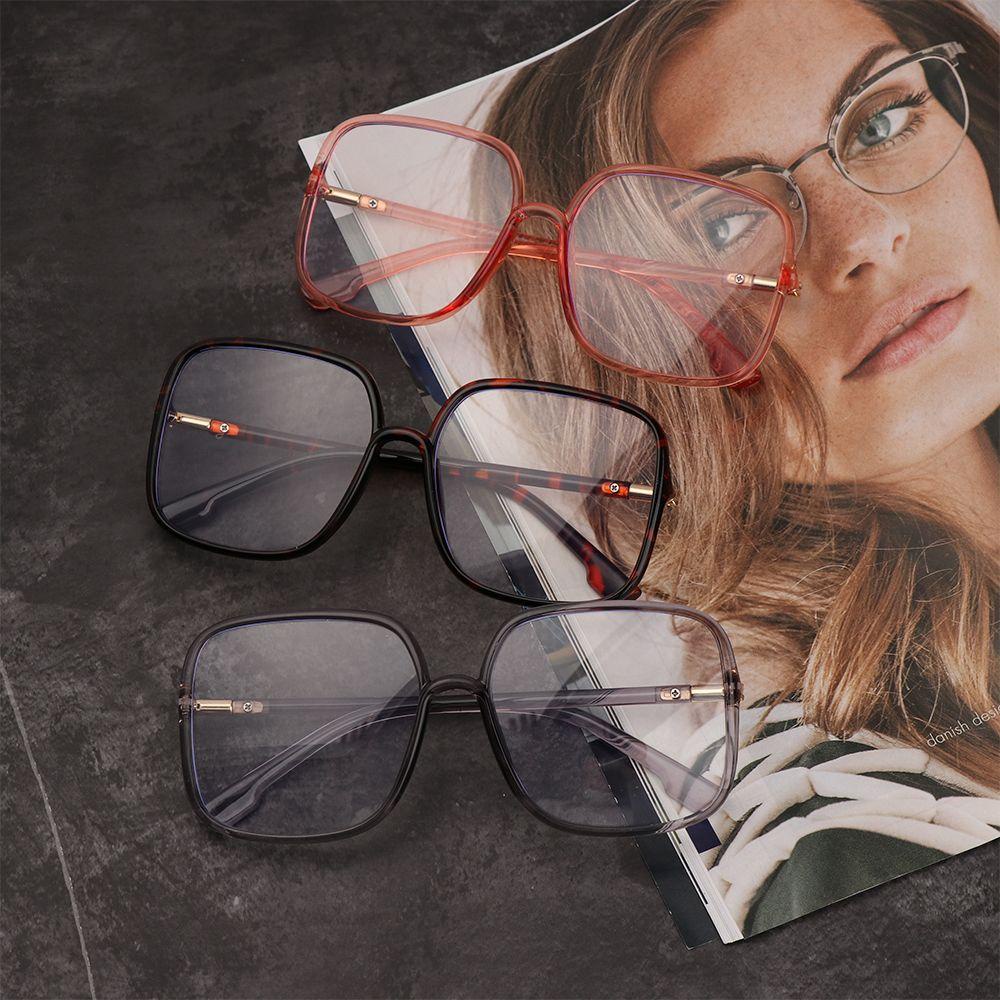 Lily Kacamata Persegi Mode Baru Vision Care Kacamata Optik Oversized Portabel