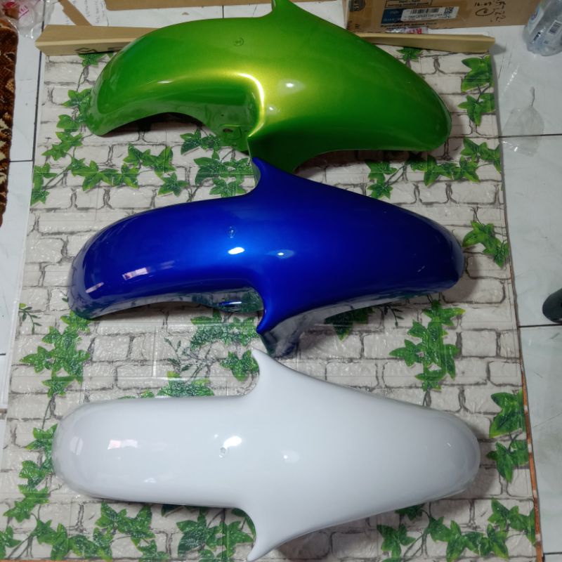 Spakboard Depan Kawasaki Ninja Front Fender Slebor Depan All Varian Warna Merk WIN Kawasaki Ninja