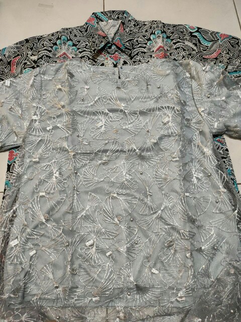 Batik Sarimbit Jasmin Batik Couple Brokat Tille Kebaya Couple Tunangan Best Seller Batik Pekalongan