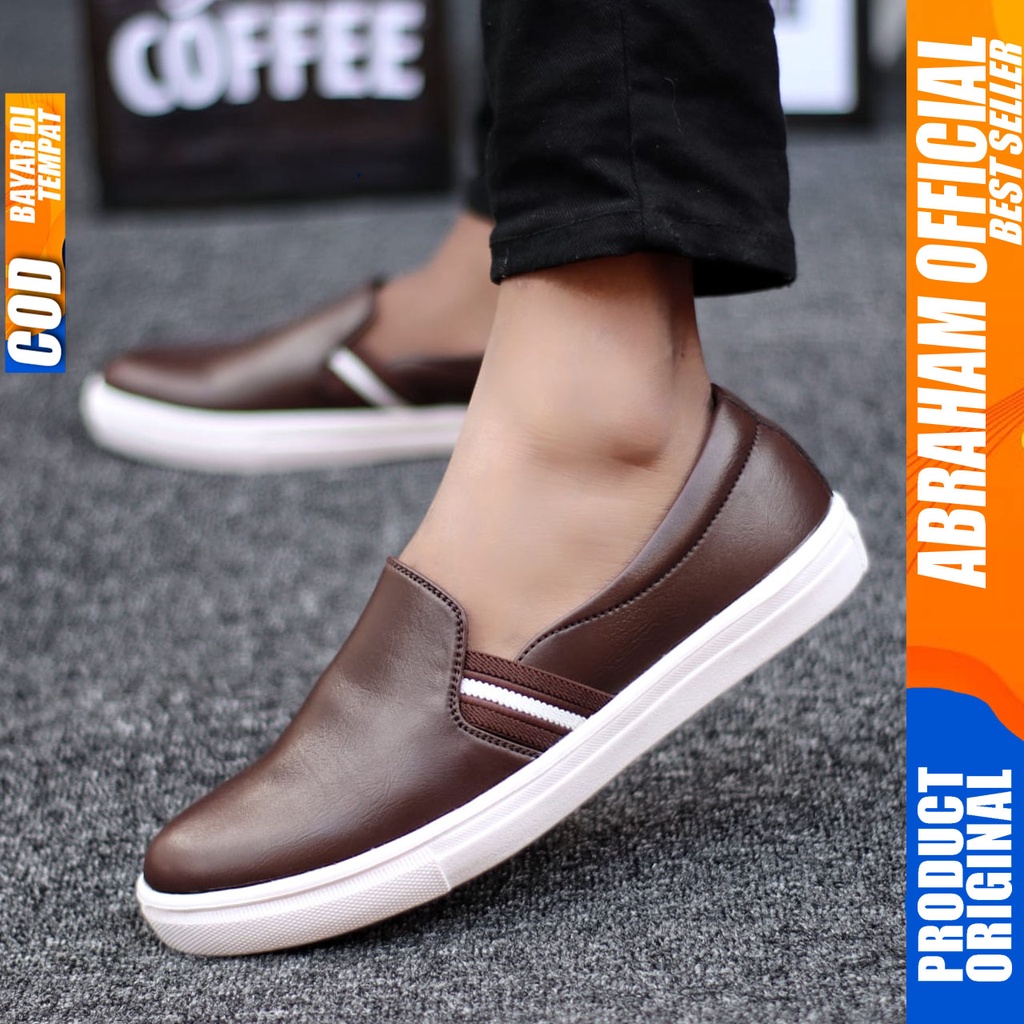 ABRAHAM Sepatu Slip On Casual Slop Kerja Hitam Pria