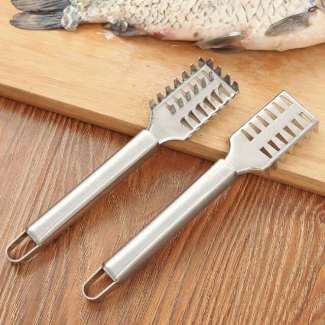 Alat Pembersih Sisik Ikan dengan Bahan Stainless yang Anti Karat