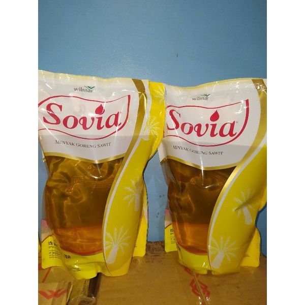 

MINYAK GORENG SOVIA ISI 2 LITER