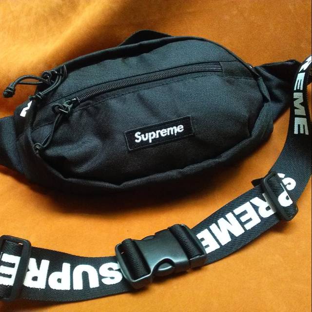 Waist bag supreme | Tas supreme