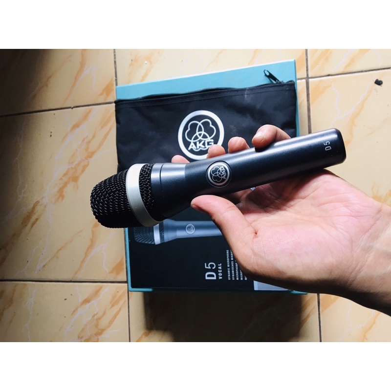 Mic akg D5
