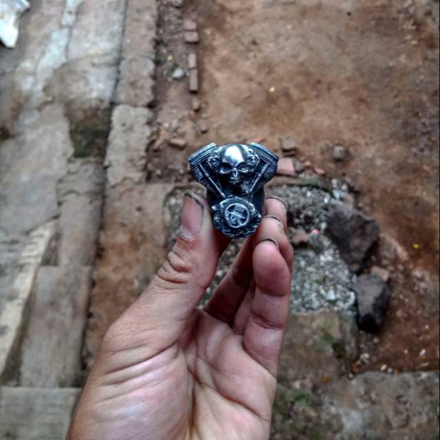 Skullring-ringskull-cincin tengkorak-fourspeed metalwerks hellmachnie original