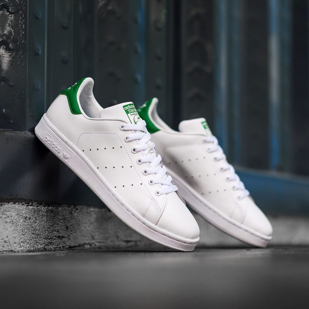 SEPATU ADIDAS STAN SMITH WHITE GREEN BNIB ORIGINAL INDONESIA/Adidas Stan Smith/ Sneakers Pria Wanita