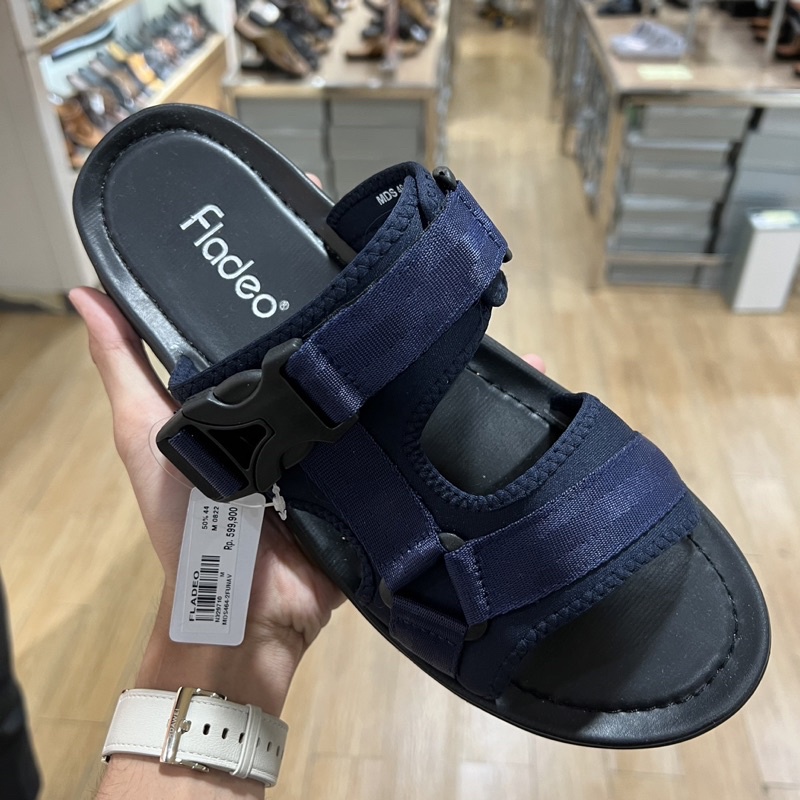 Fladeo slipper sandal pria dengan look sandal gunung 40-44