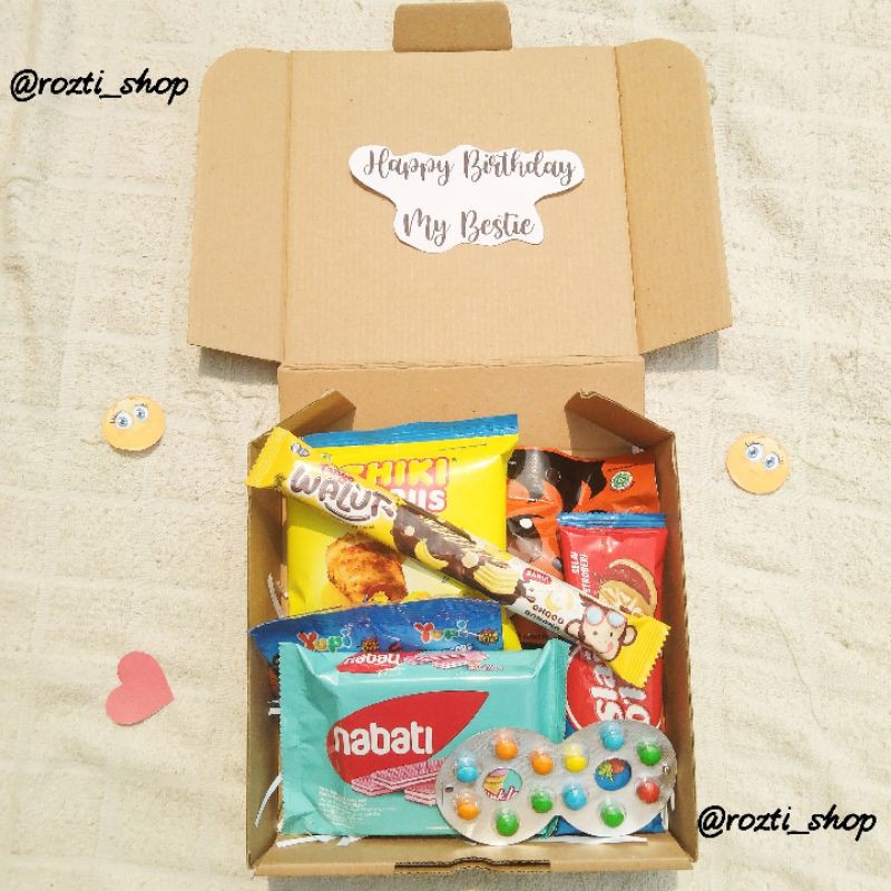 

Snack box/Gift box/Hampers/Kado
